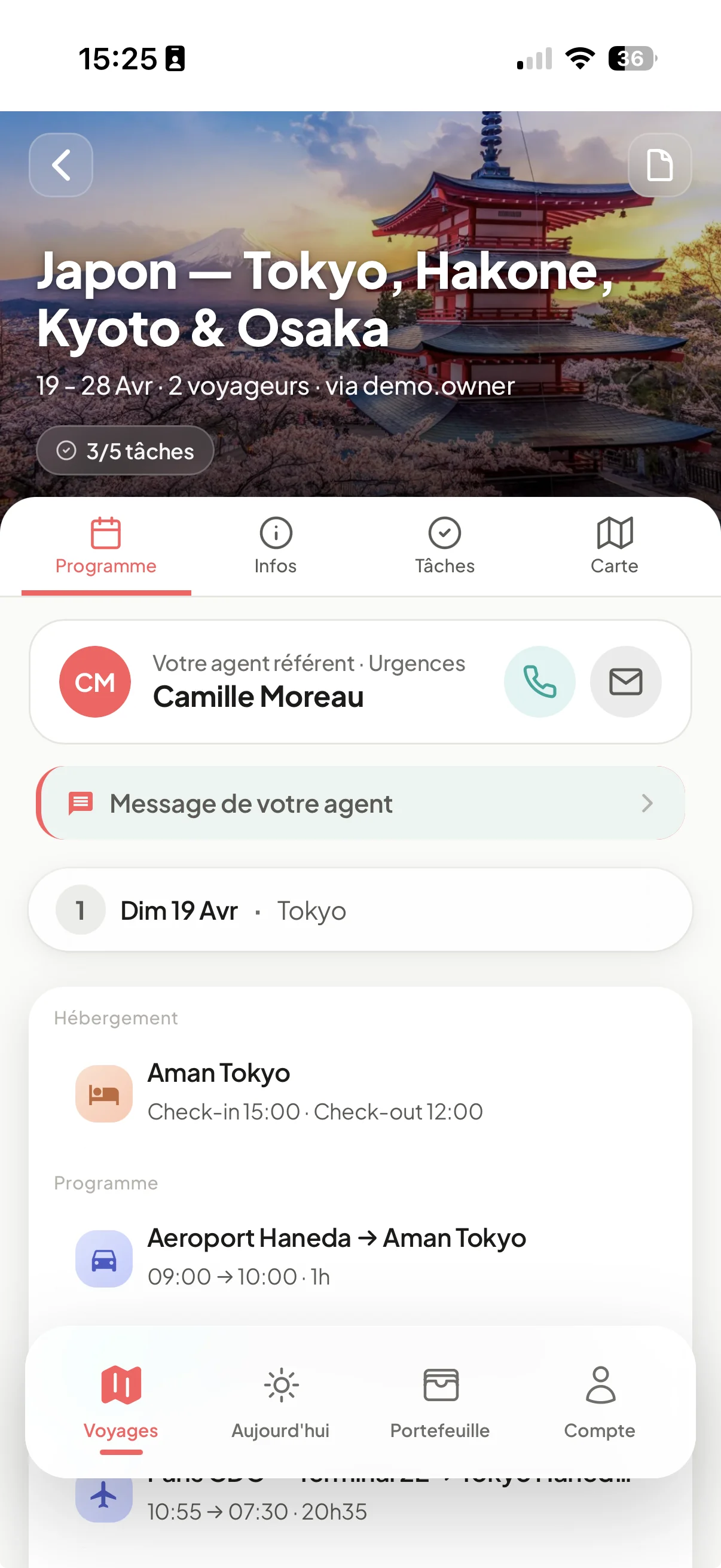 Vue détail voyage Japon — cover, tabs, agent référent, message d’accueil